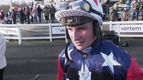 Eider Chase: Jack Tudor survives saddle slip to guide .
